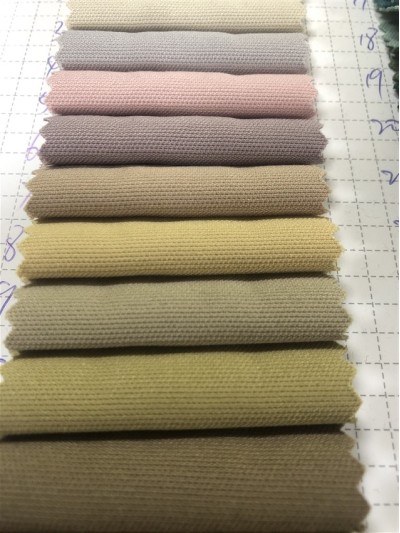 GZ-XD  TR彈力 8015  78%滌  15%人棉  7%氨綸  390g 正面照